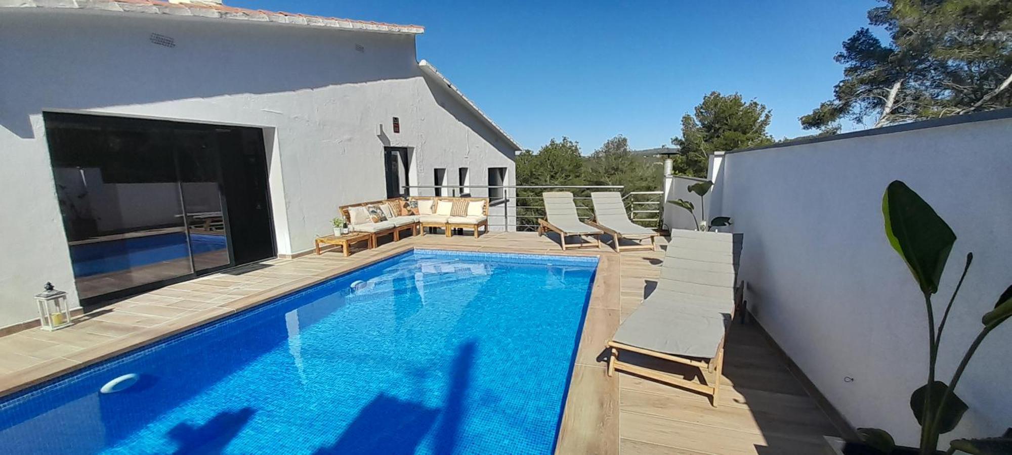 Villa Avril Piscina Privada Y Amplias Terrazas Olivella Exterior photo