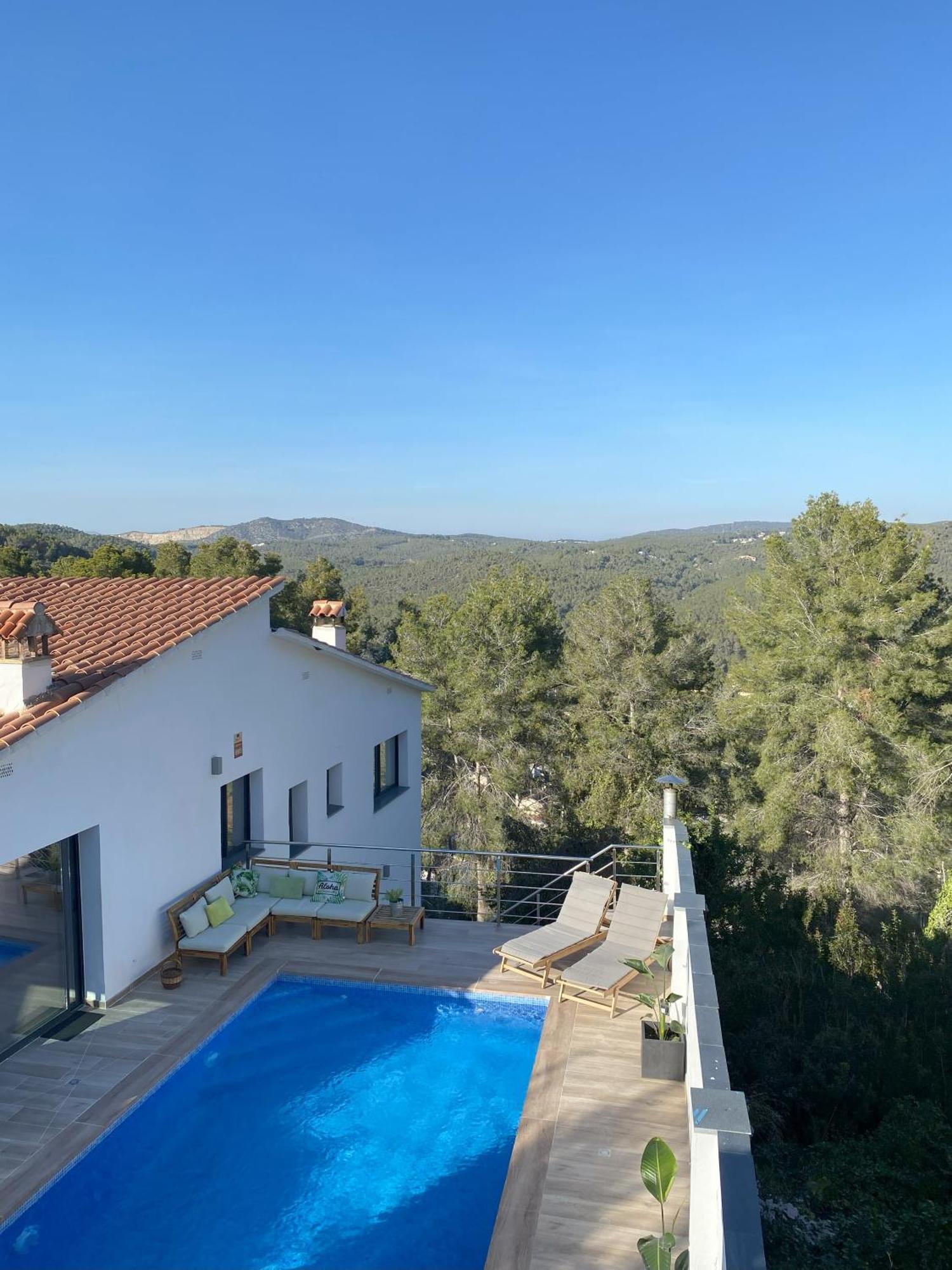 Villa Avril Piscina Privada Y Amplias Terrazas Olivella Exterior photo