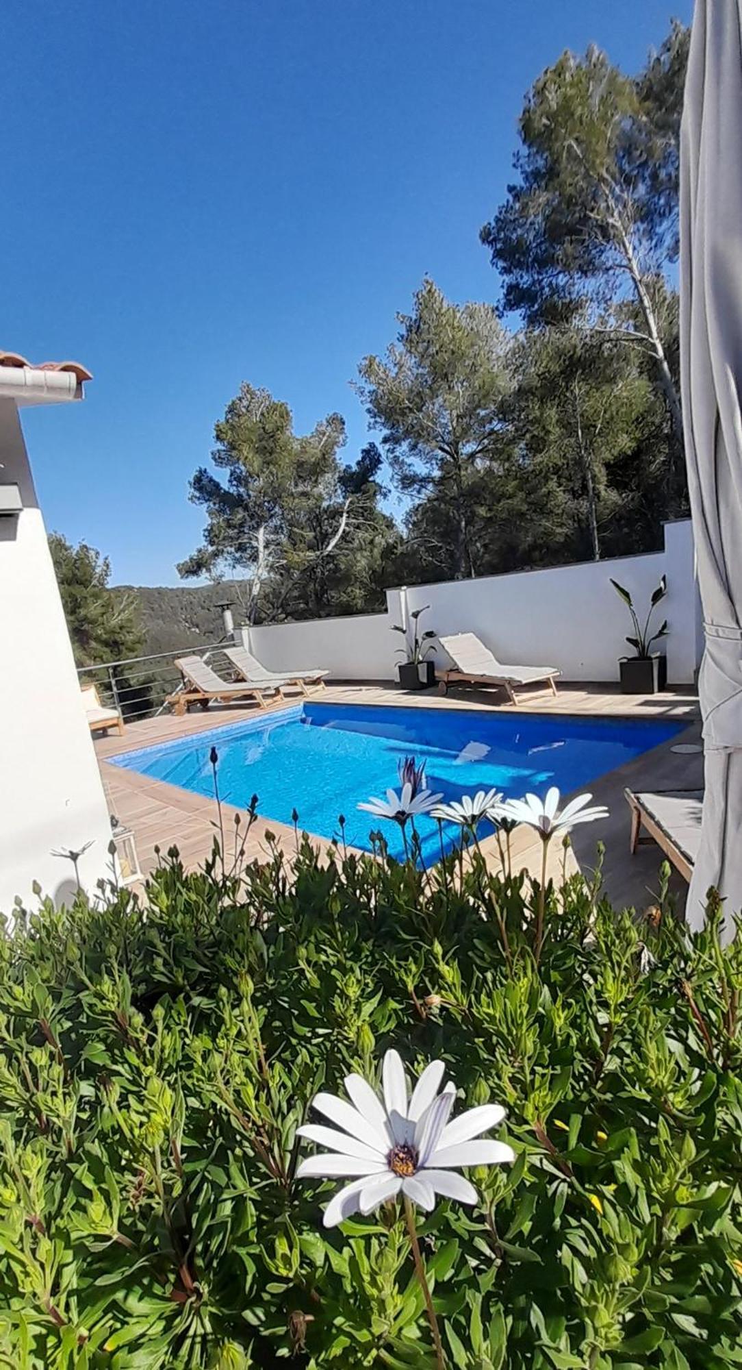 Villa Avril Piscina Privada Y Amplias Terrazas Olivella Exterior photo